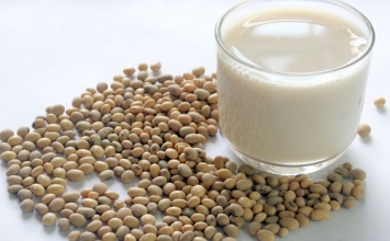 Đậu nành: Ngừa ung thư, giảm sỏi thận